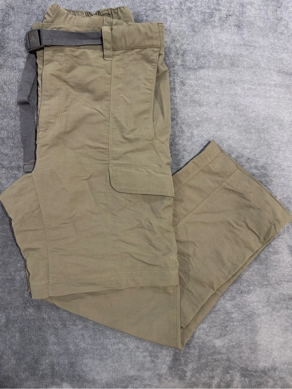 North Face Men's Cargo Hiking Pants Size Medium Outdoor Convertible Belted